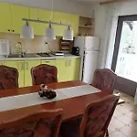 아파트 Zupan