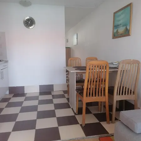 Zupan Apartment *