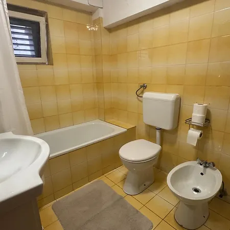 Zupan Apartman *